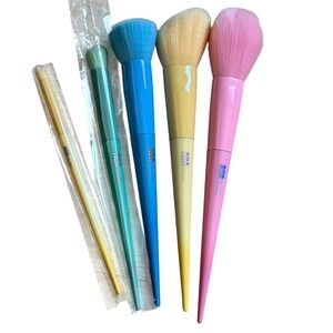 AOA Studio Paw Paw 5 Piece Pastel Makeup Brush Set Multicolor Synthetic Bristles